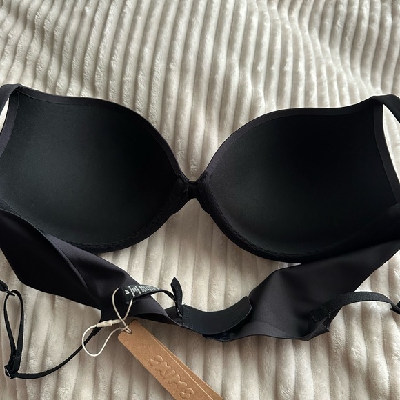 Skims nipple push up bra - Picture 3 of 6